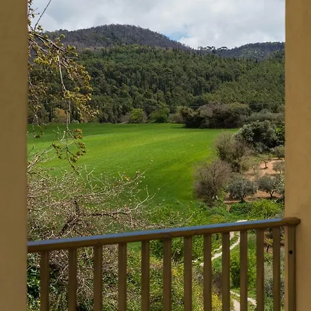La Casa Sulla Collina بيت للعطل *