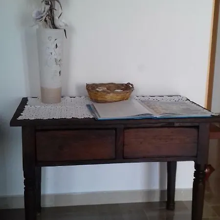 La Casa Sulla Collina كيارامونتي غولفي